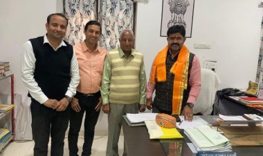 उदयपुर : मावली उपखंड अधिकारी शर्मा का किया सम्मान