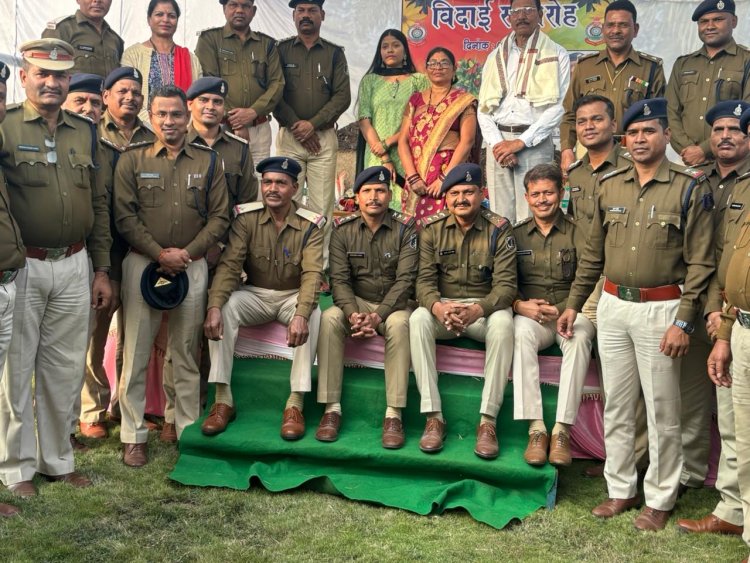 नारद सूर्यवंशी ने 37 वर्ष 05 दिन तक दी पुलिस विभाग में अपनी सेवाएं , एसडीओपी रामानुजगंज के रूप में वर्ष 2021 से जिले में थे पदस्थ