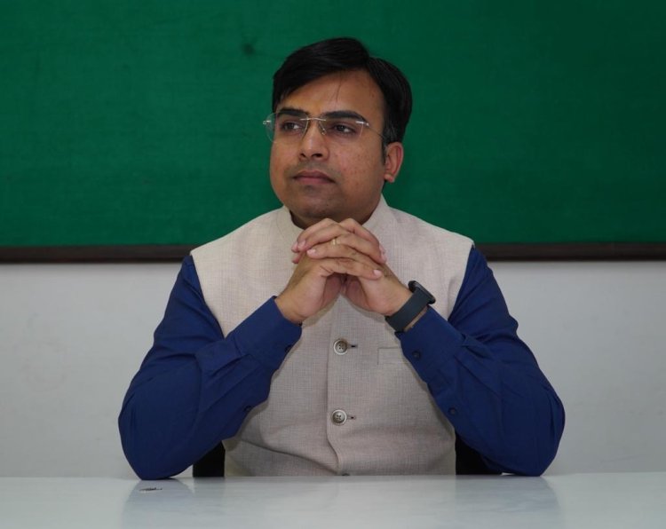 Rajasthan:  Dr. Shailendra Pandya The Child Rights Activist Will Be Awarded In Delhi As "Desh Ratna" By BYWA,