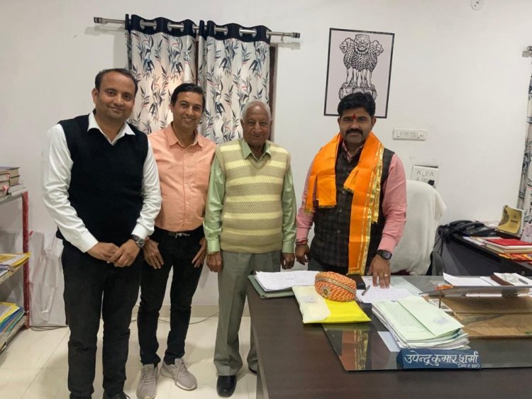 उदयपुर : मावली उपखंड अधिकारी शर्मा का किया सम्मान