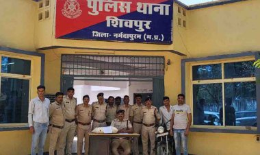 शिवपुर पुलिस की गांजे पर कार्रवाई, 6 किलो गांजे एवं मोटरसाइकिल के साथ दो आरोपी गिरफ्तार