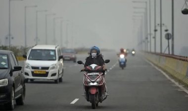 दिल्ली में जहरीली हुई हवा, AQI पहुंचा 400 के पार, NCR में ग्रैप-4 लागू, इन चीजों पर रहेगा बैन।