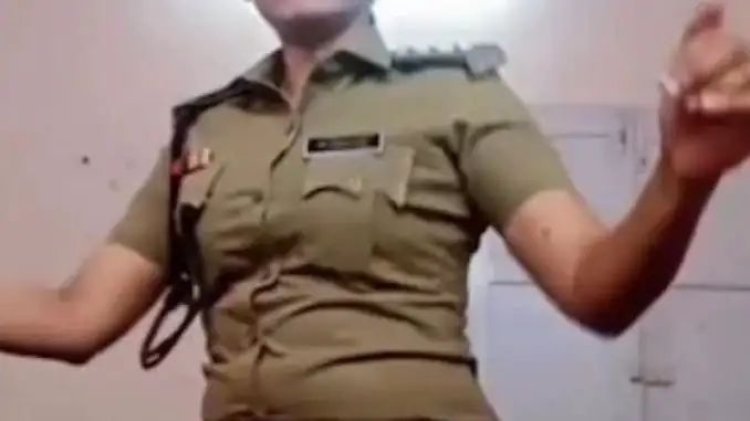 'मैं तो जैसे जिंदा लाश बन गई हूं', शादी के झांसे में लेकर पुलिसवाली के साथ कई बार रेप..