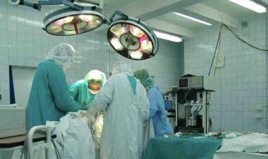 बिना अनुमति के रोगी के योनि का रूप बदलना, नर्स के स्तन को छूना, डॉक्टर के कुकृत्य जानकर आपको हैरानी होगी