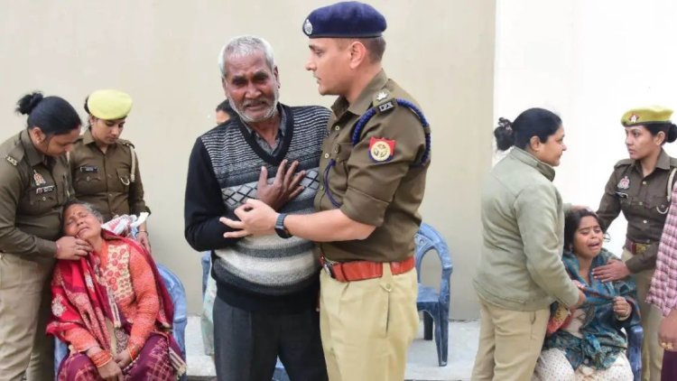 हल चलाकर बेटे को बनाया था सिपाही, अर्थी को कंधा देते वक्त कांप गए पिता के पैर. एसपी की आंखों में आ गए आंसू