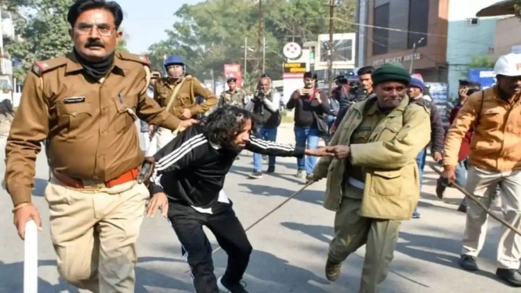 महाशिवरात्रि पर हजारीबाग में हिंसक झड़प, झंडा बांधने-साउंड सिस्टम पर विवाद, दर्जनों घायल