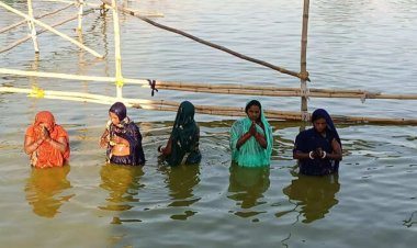 Chhath 2025: नहाय-खाय के साथ शुरू हुआ छठ महापर्व, द्वापरकालीन सूर्यपीठ बड़गांव और औंगारी धाम में उमड़ी श्रद्धालुओं की भीड़