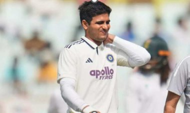 गुवाहाटी टेस्ट से पहले मुंबई लौटे गिल, डॉक्टर की निगरानी में करेंगे आराम, वनडे सीरीज में खेलने पर फैसला नहीं