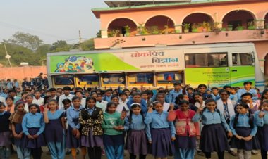 बिहार के सरकारी स्कूलों में 'हाजिरी क्रांति'! अब रजिस्टर नहीं, टैबलेट से बनेगी टीचर-स्टूडेंट की अटेंडेंस