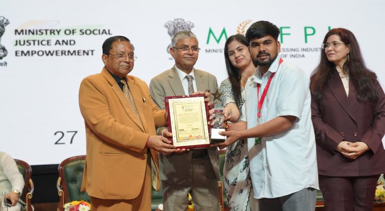 Shri Nitesh Singh Uprari Honoured with National Youth Inspiration Award 2026 for Social Work & Artistic Excellence