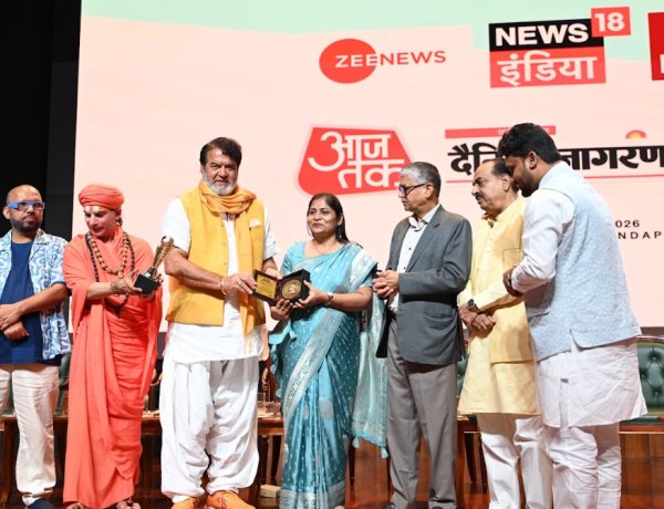 Seema Khandale Honoured with Veer Savarkar National Award 2026 for Advancing Women Empowerment and Menstrual Health Awareness